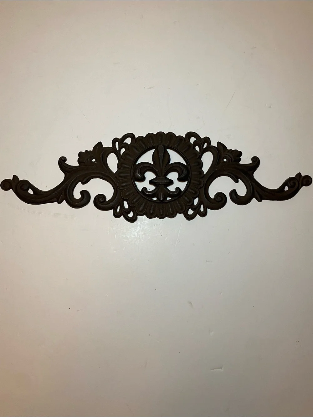 Decorative Fleur-de-Lis Metal Wall Accent in Dark Brown/Black 18 inches